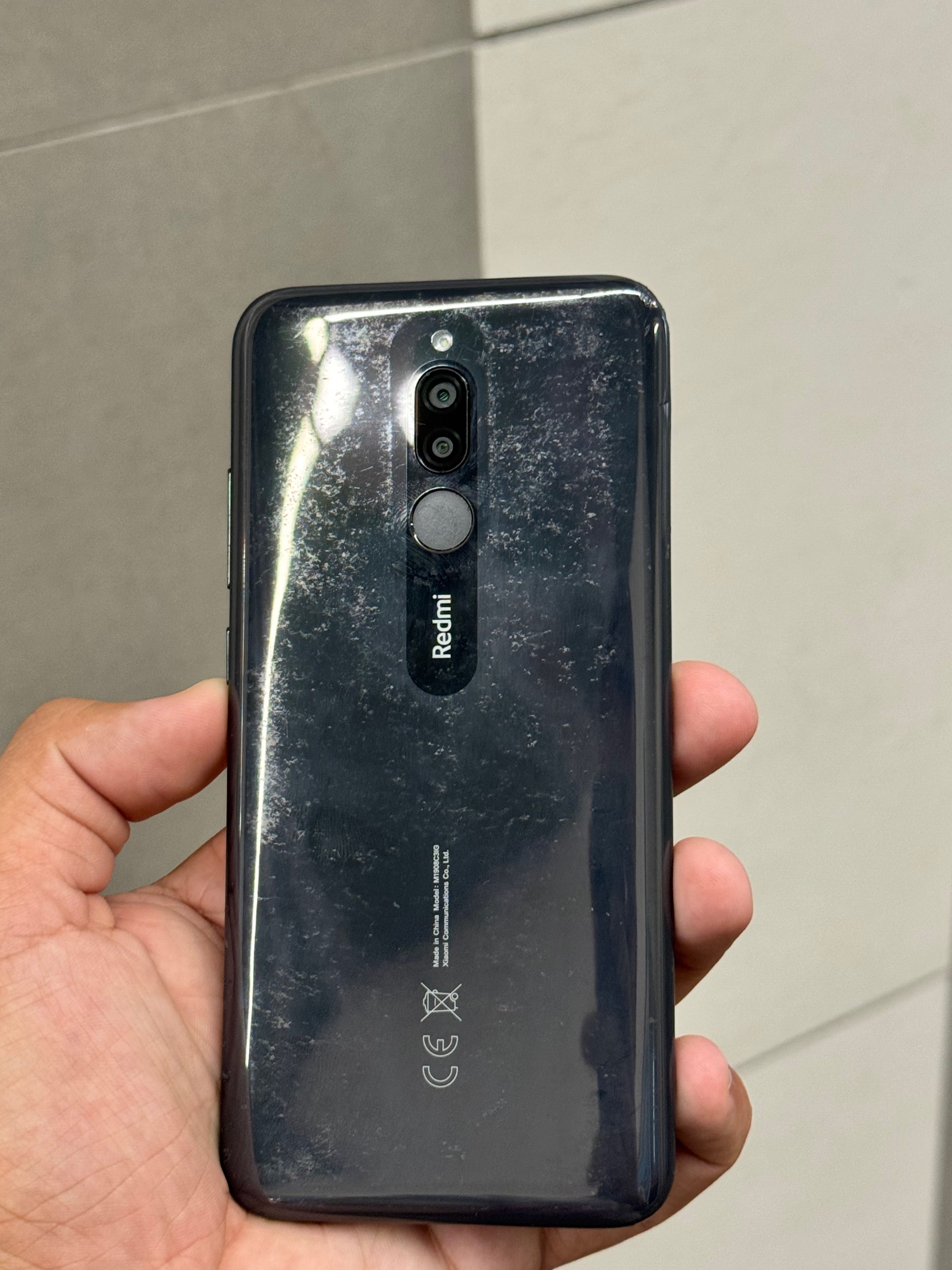 Телефон Xiaomi Redmi 8 64GB 4ram