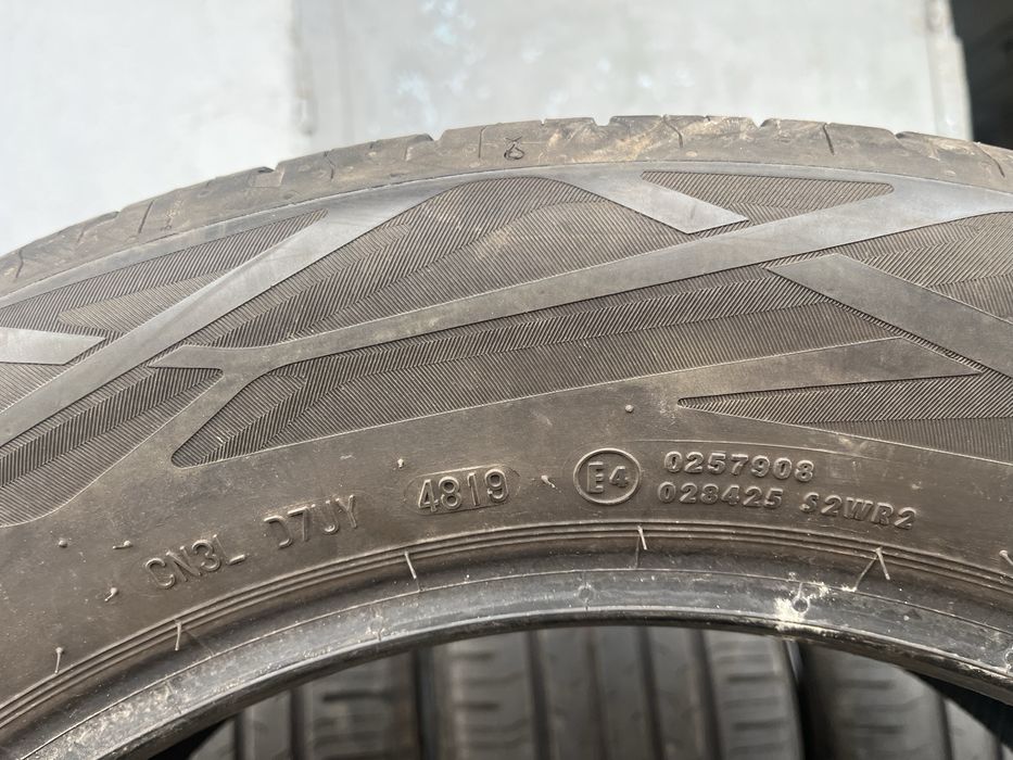4 бр. летни гуми 235/55/18 Continental DOT 4819 4-4,5 mm