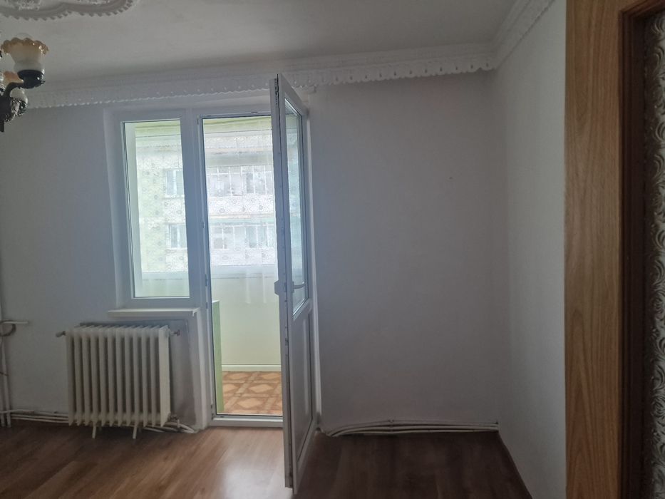Ap 3 cam, decomandat, 80mp, etaj 3, bloc nou, centrală, boxă, Aleea Au