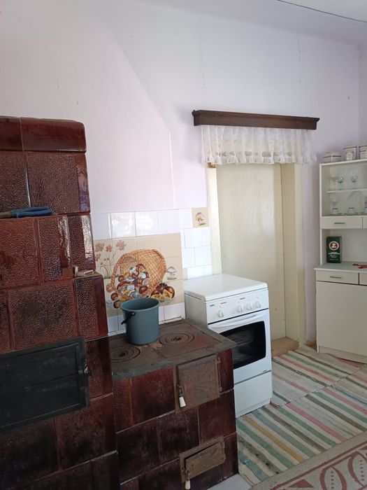 Casa de vanzare in zona linistita - Ludestii de Jos