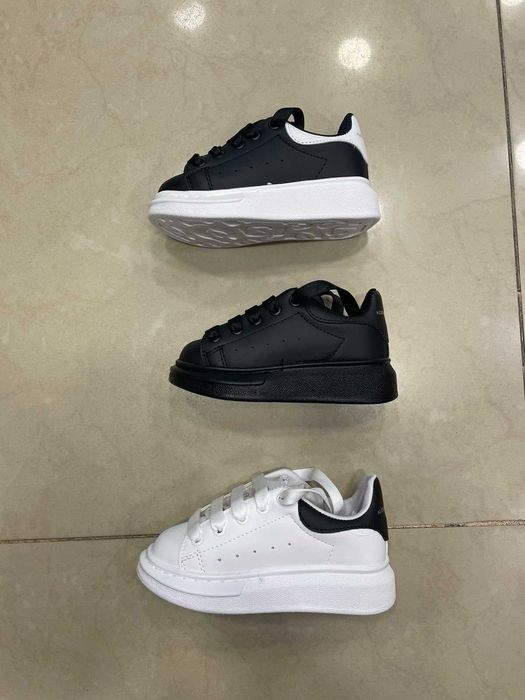 Уникални! Детски Мратонки Alexander McQueen! Размери 25-35!