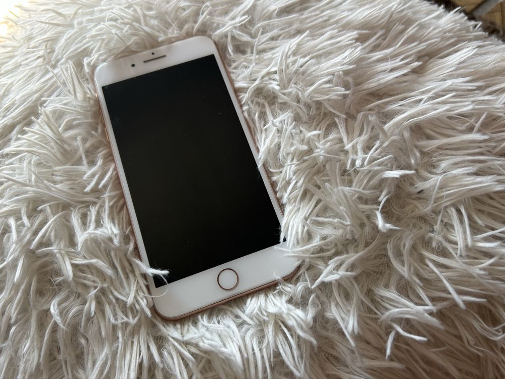 Iphone 8 plus 64 GB