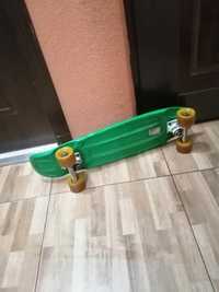 Skateboard pentru copii