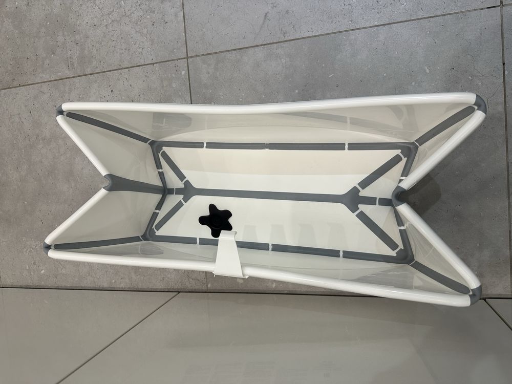 Бебешка вана Stokke + подложка без следи от употреба