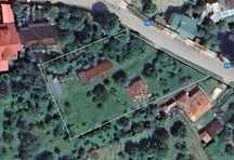 Proprietar vand doua case, teren 2200mp, central
