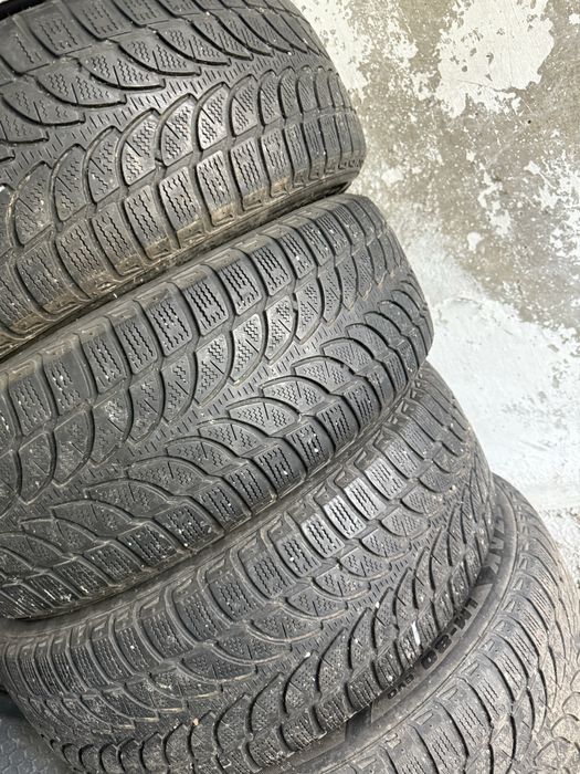 Vand 4 cauciucuri bridgestone