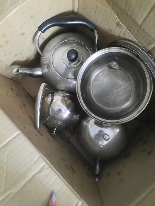 Посуды разные чайник бокалы