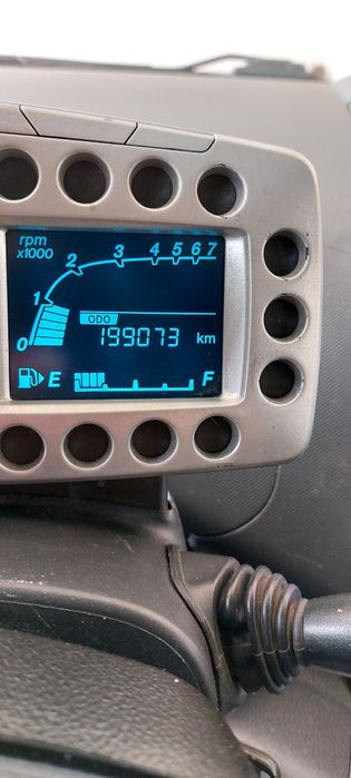 Spark 2013 2 poz 4200$