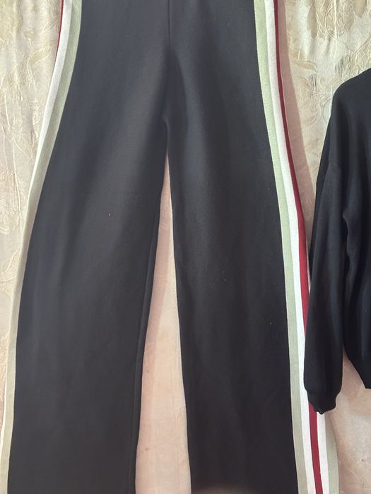 Классный трикотажный костюм 44/46/48