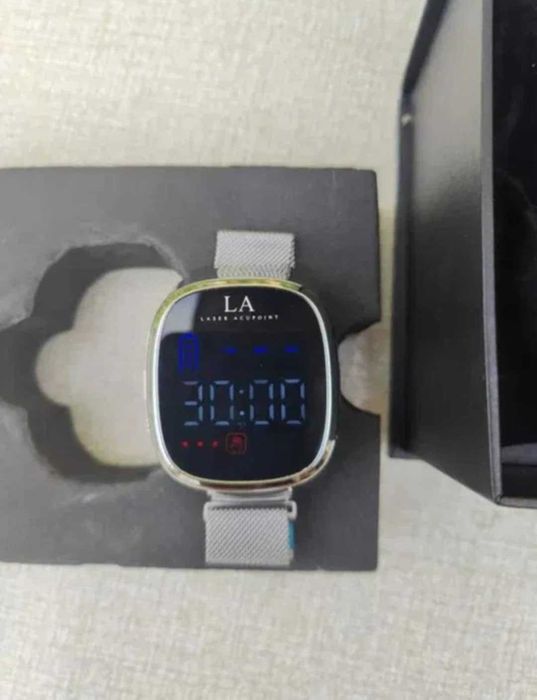 Ceas terapie cu laser Bicnet nou.