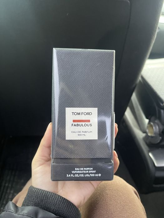 Vand parfum tom ford fabulous
