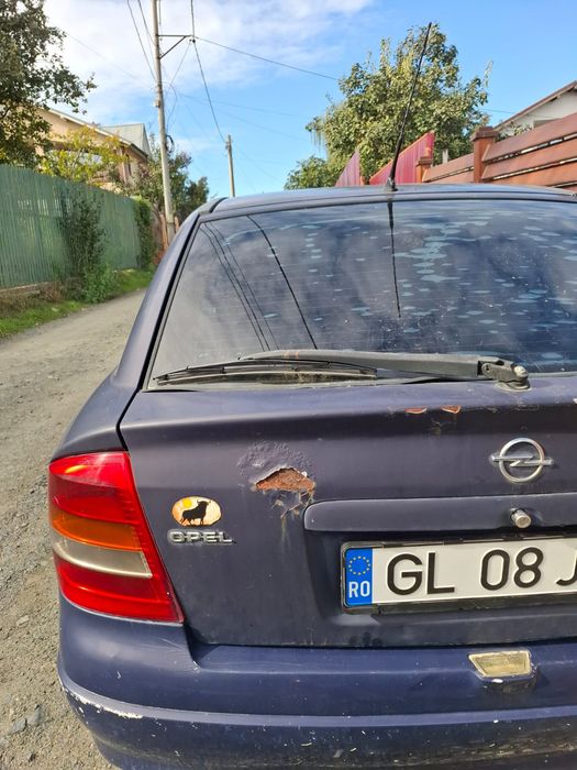 Vând Opel Astra 2004