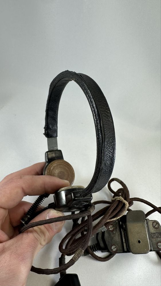 Laringofon german ww2 vechi vintage de colectie militar casti casca
