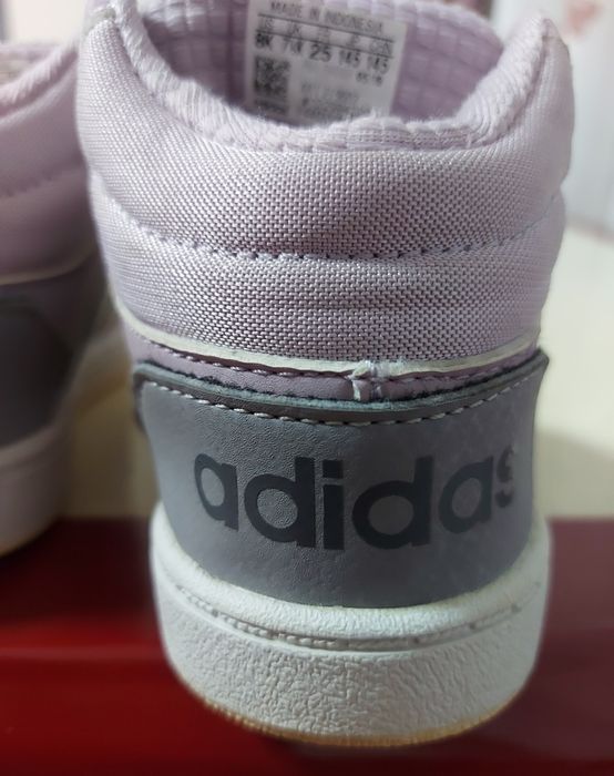 Adidasi inalti Adidas