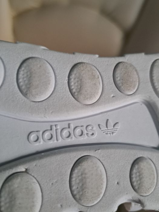 Adidași nr 38 impecabili