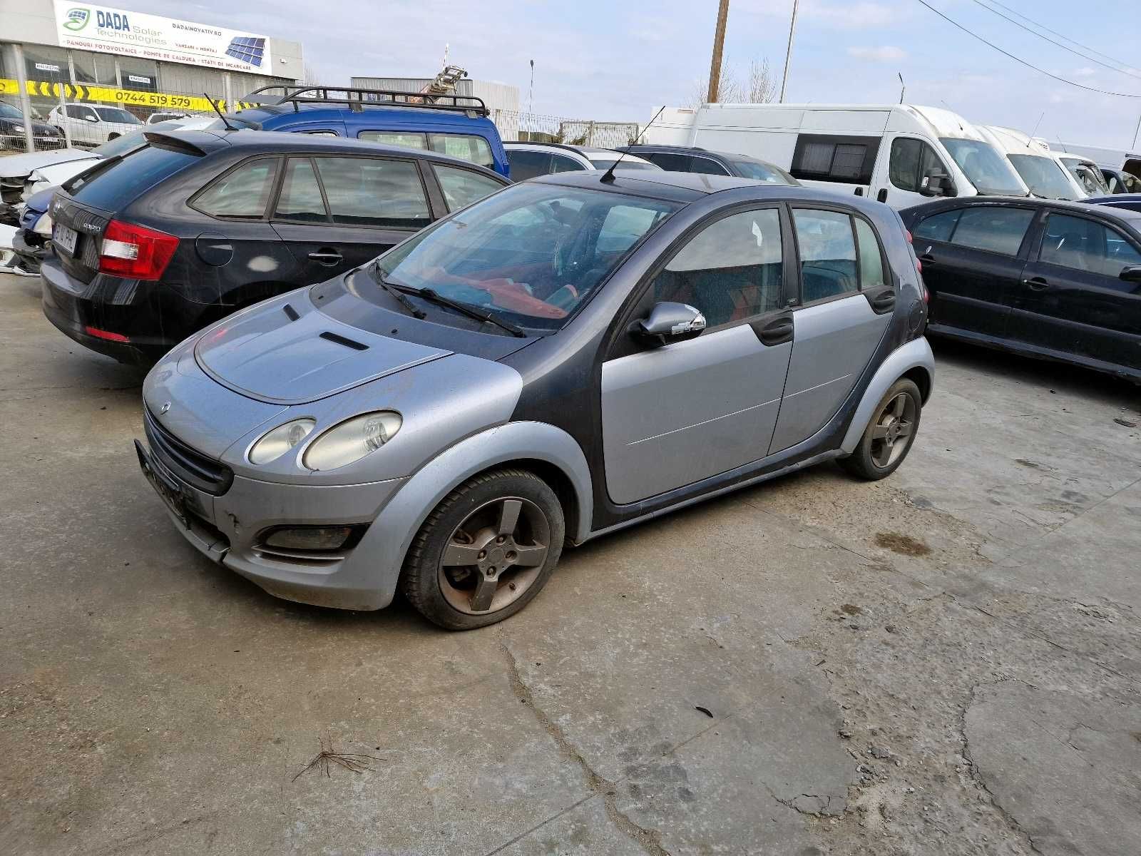 Dezmembrari Smart ForFour 1.5 benzina, an 2005