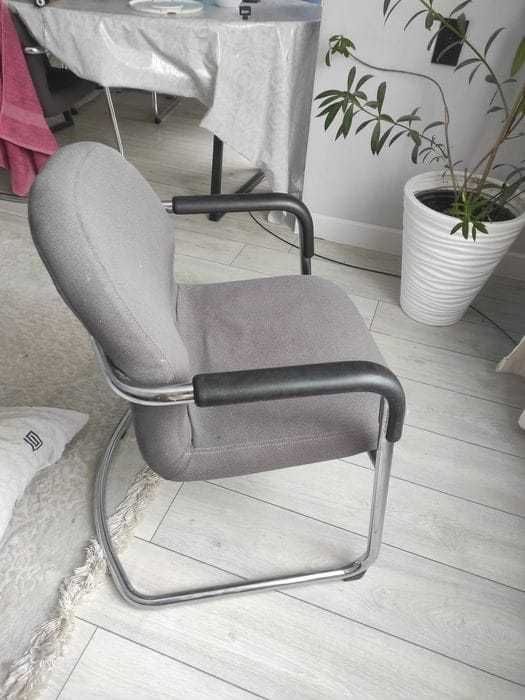 продам стулья в хорошем состоянии