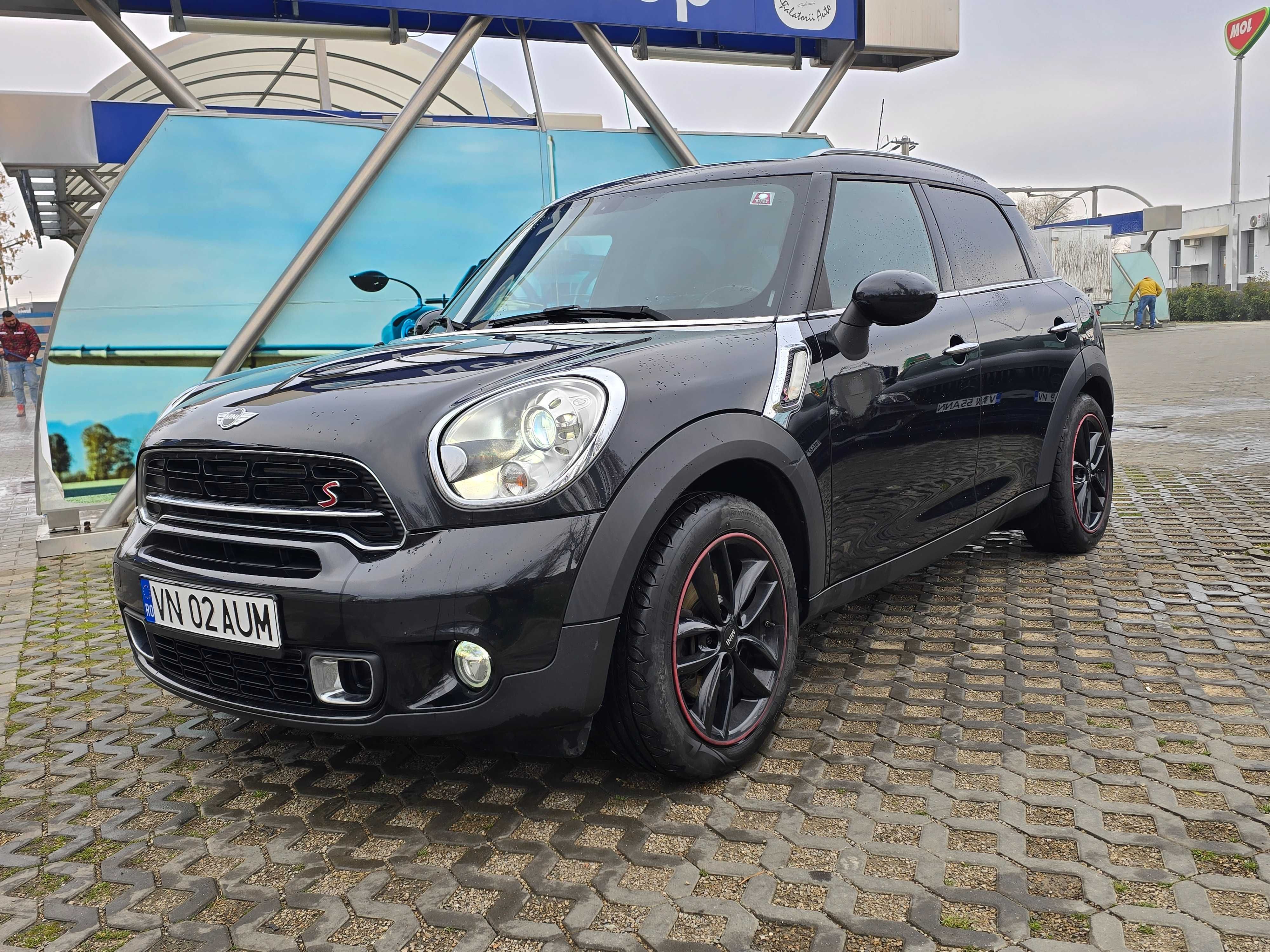 MINI  Countryman