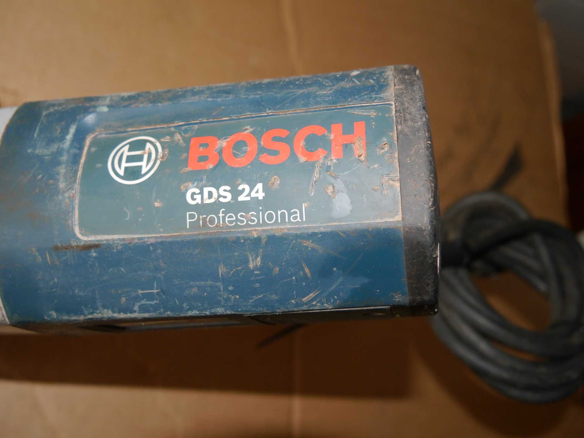 Pistol impact 1 tzoll Bosch 1200 NM Germania