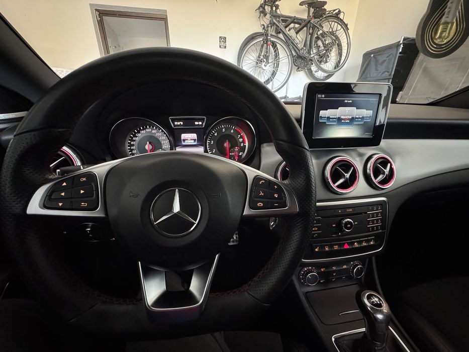 Mercedes-Benz CLA Primul proprietar, ținută în garaj, stare technica buna