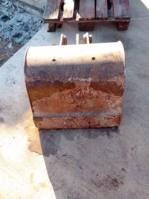 Cupa 60 cm miniexcavator 3 3.5 tone