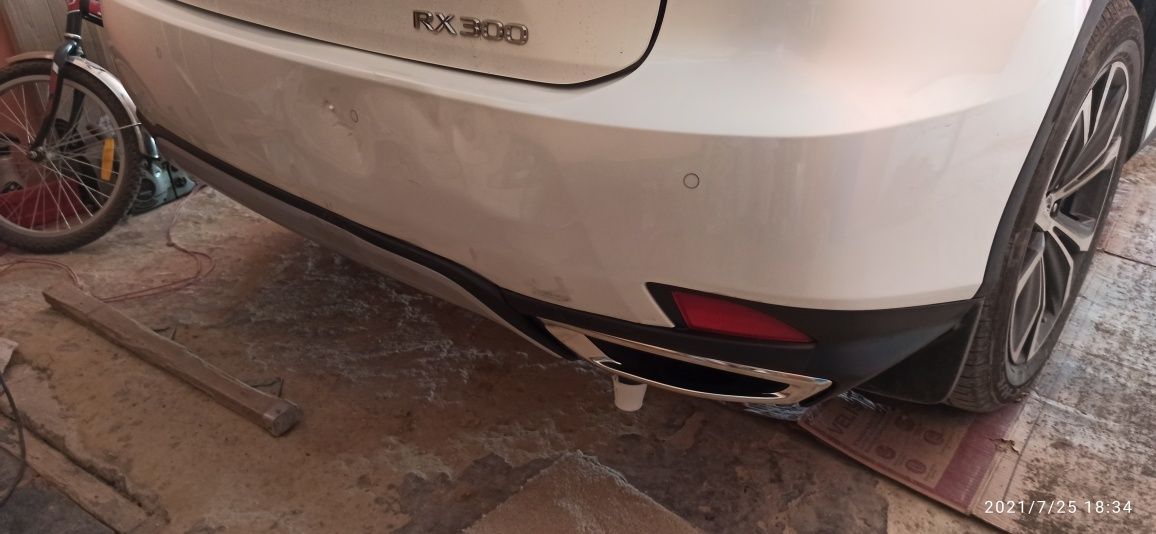 Lexus Rx Задний бампер