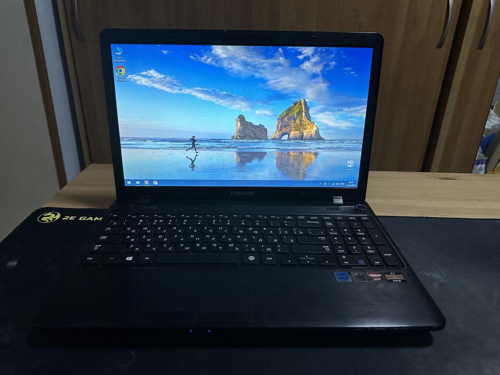 Ноутбук AMD E2-1800/RAM 8Gb DDR3/SSD/HDD 1TB/Radeon HD 7400M