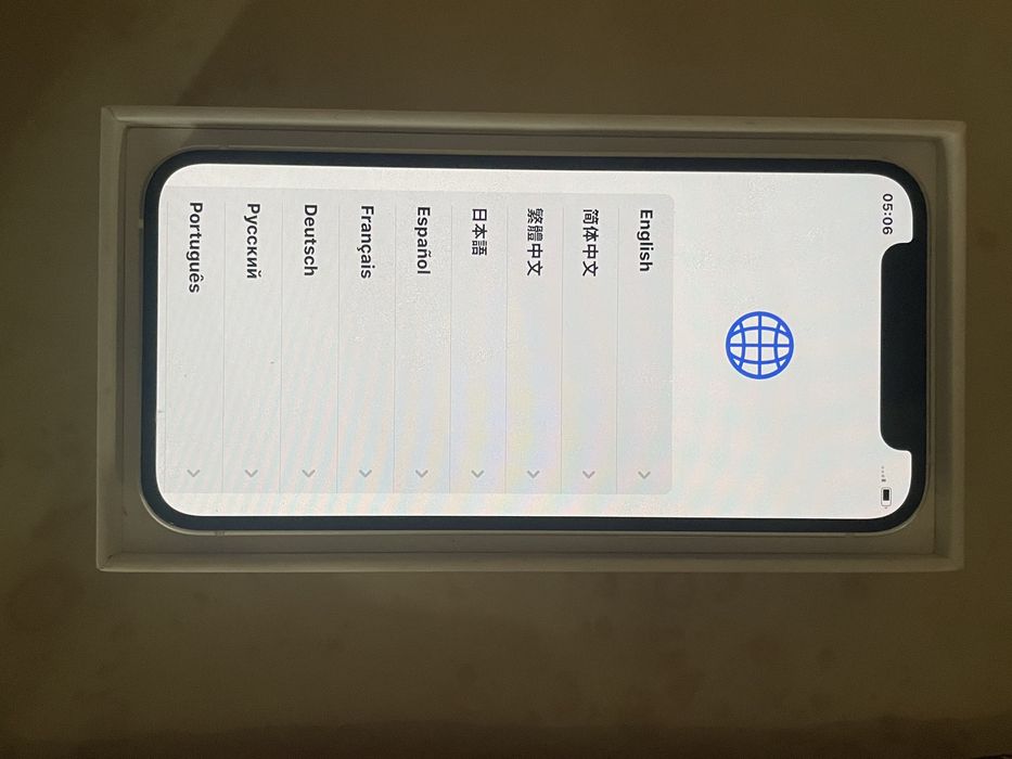 Vand iphone 12 stare noua