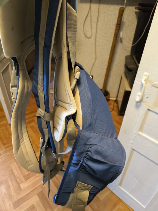 Продам кенгуру  в отличном состоянии