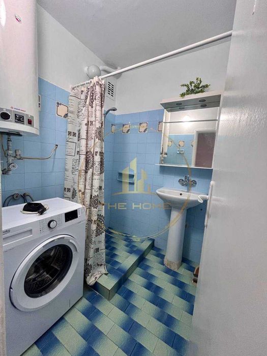 Дава се под наем Тристаен апартамент в Варна, Център - 75 кв.м за 500 € - Снимка #10