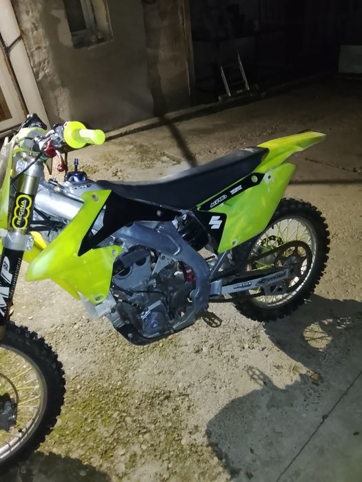 Vând Suzuki rmz 450 2017