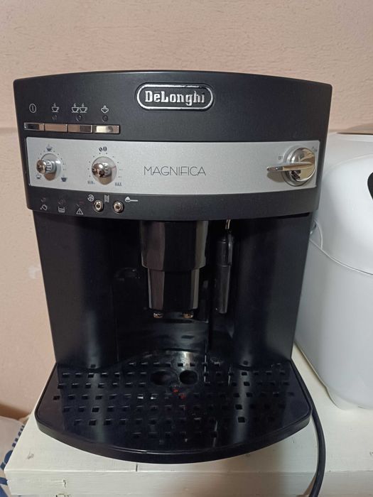 Кафеавтомат DELONGHI