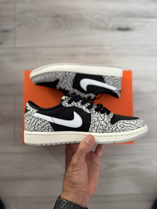 Nike Air Jordan 1 Retro Low