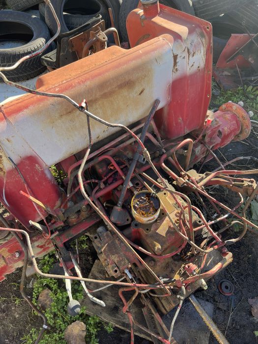 Monobloc international tractor