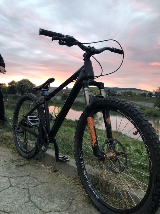 Bicicleta de vanzare