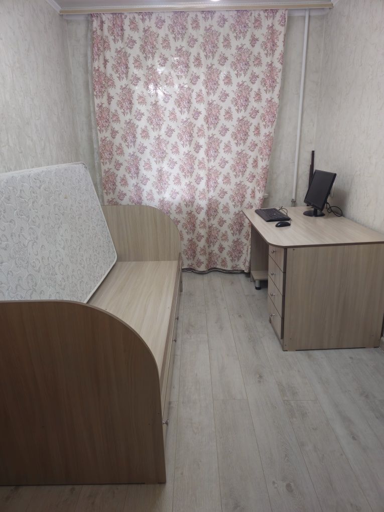 Мебель для подростка в спальню