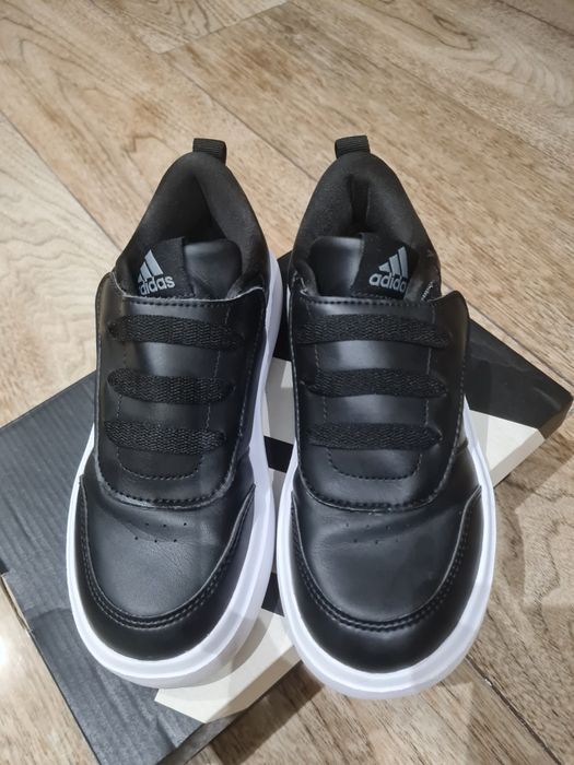Ghete/Sneakersi Adidas baieti  35