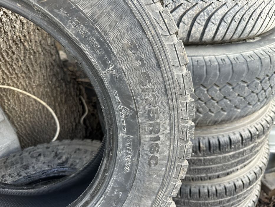 4бр зимни гуми Petlas 205/75/16c ПЕРФЕКТНИ