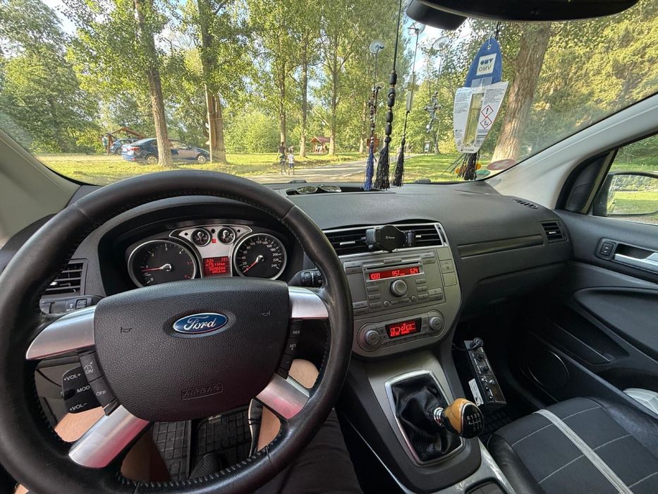 Vând Ford Kuga din anul 2009, 2.0 Diesel