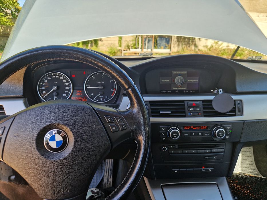 BMW E91 318d N47