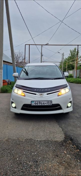Продам Toyota Estima