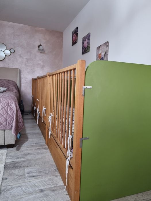 Vând patut pt tripleti!