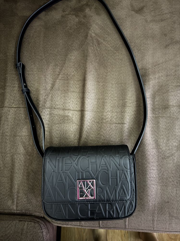 Чанта Armani exchange