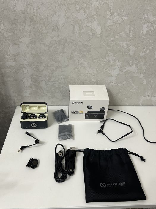 Петлички hollyland lark m2 duo