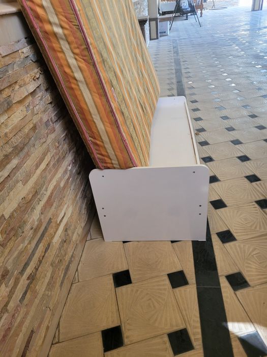 Десткая кровать и матрас текинга