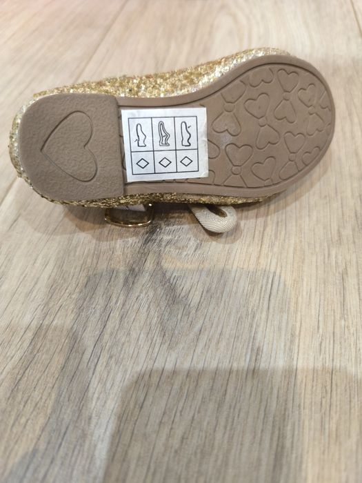 Детски обувки MINOTI