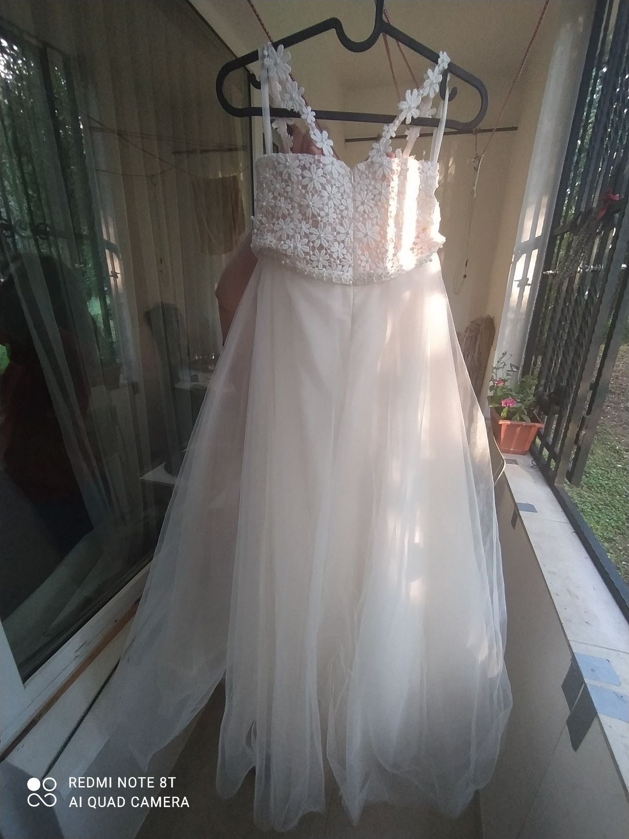 Сватбена рокля размер 38 М