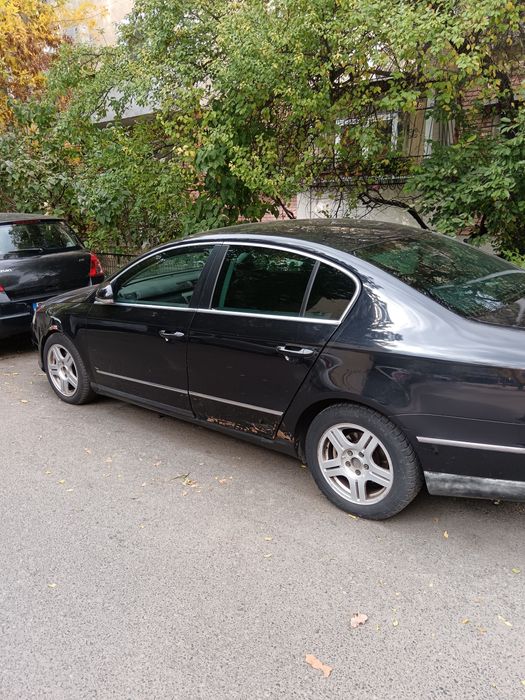 Vând Volskwagen Passat