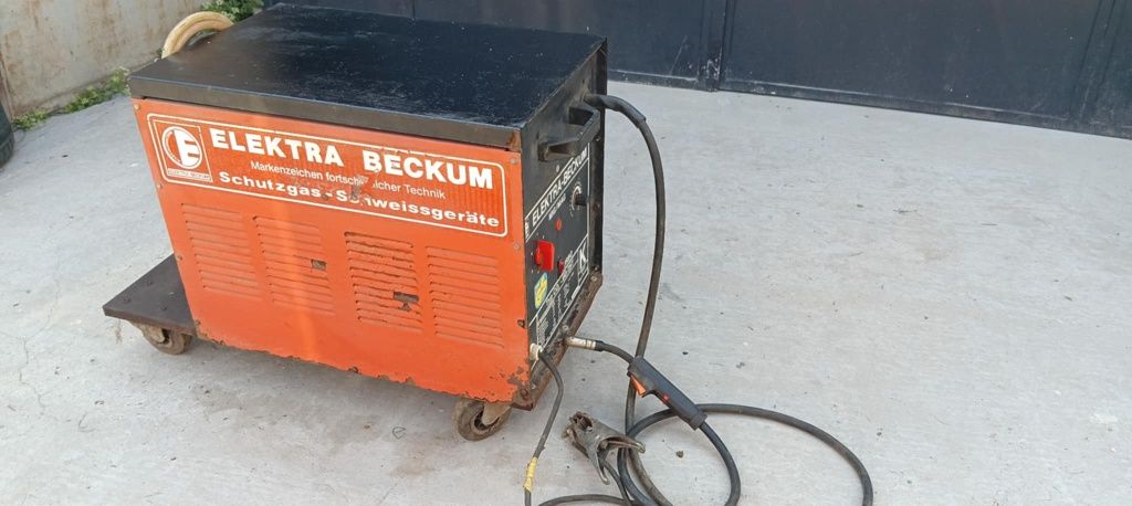 Телоподаващ апарат( СО ) Elektra-Beckum 150/ 25T