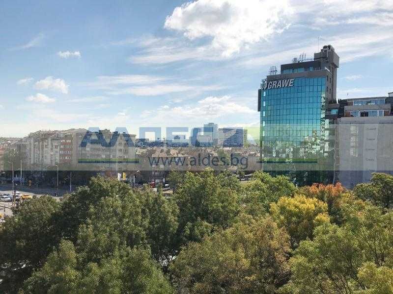 Продава се Тристаен апартамент в София, Лагера - 128 кв.м за 2334 €/кв.м - Снимка #6